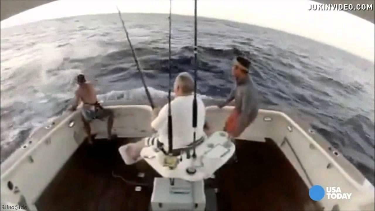 15 Most Surprising Fishing Moments You Will Ever See! - Blind Side